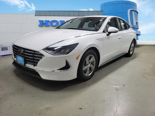 2023 Hyundai SONATA SE