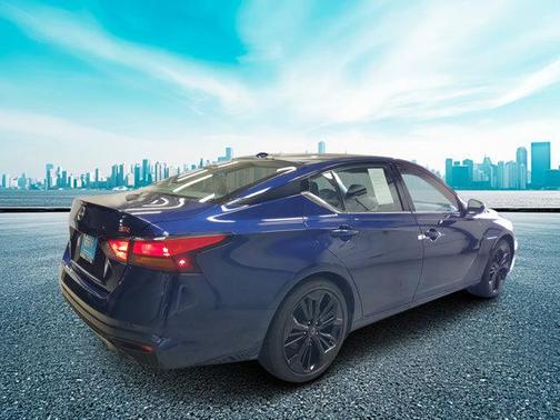 2023 Nissan Altima SR FWD