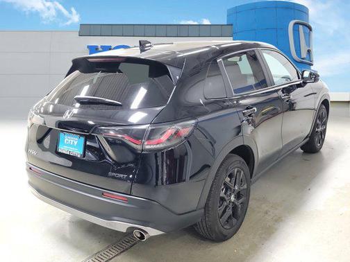 2025 Honda HR-V AWD Sport