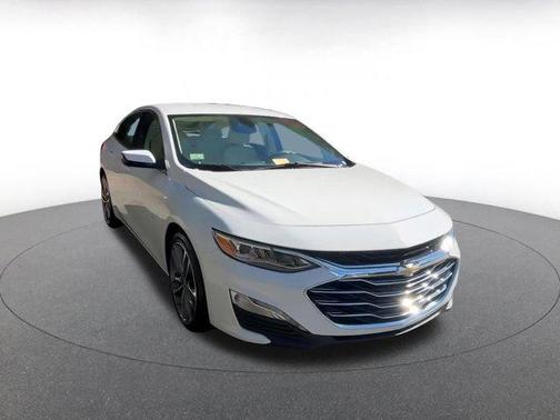 2024 Chevrolet Malibu FWD 2LT