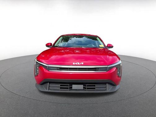 Currant Red 2025 Kia K4 LXS