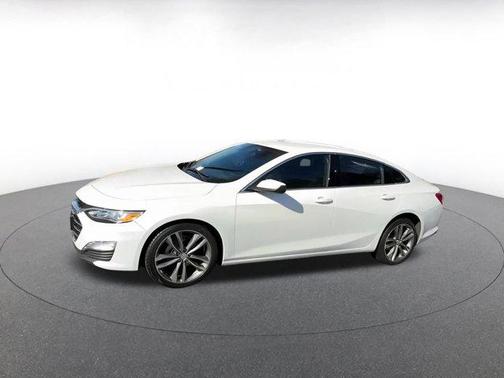 2024 Chevrolet Malibu FWD 2LT