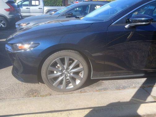 2025 Mazda Mazda3 FWD w/Preferred Package