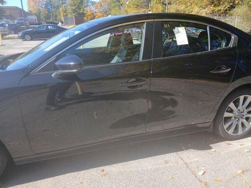 2025 Mazda Mazda3 FWD w/Preferred Package