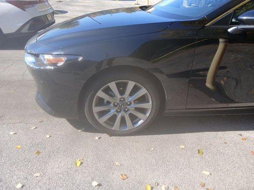 2025 Mazda Mazda3 FWD w/Preferred Package