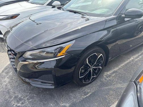 2024 Nissan Altima SR Intelligent AWD