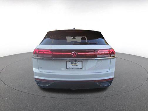 2025 Volkswagen Atlas Cross Sport 2.0T SE w/Technology