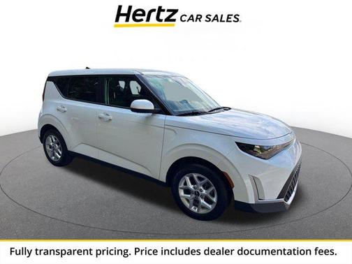 Snow White Pearl 2025 Kia Soul LX