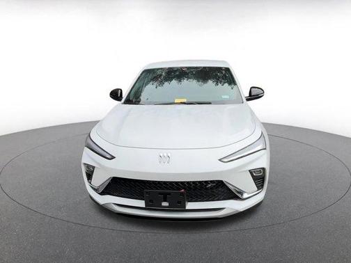 2025 Buick Envista Sport Touring FWD