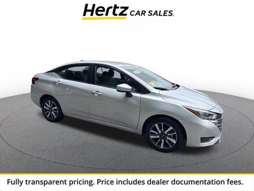 Brilliant Silver Metallic 2025 Nissan Versa 1.6 SV