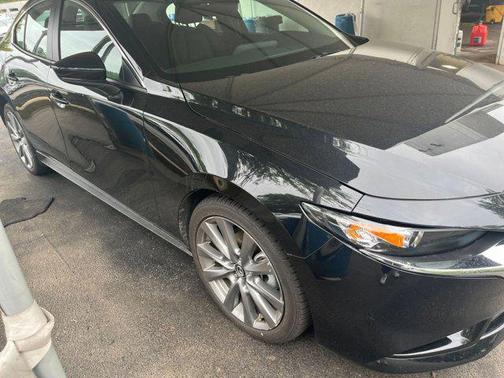 2024 Mazda Mazda3 FWD w/Preferred Package