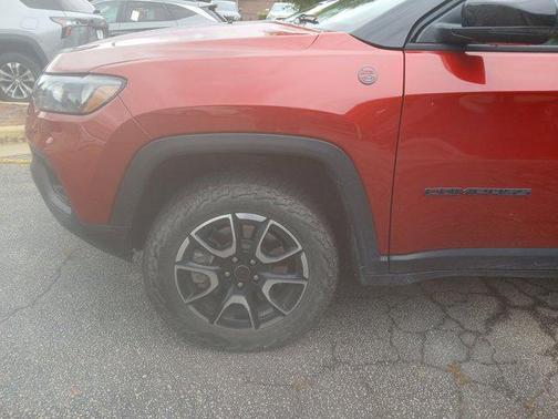 2025 Jeep Compass Trailhawk