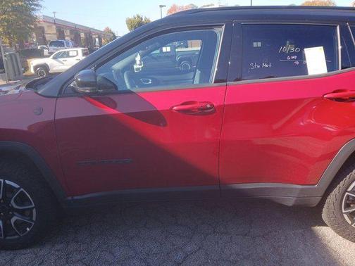 2025 Jeep Compass Trailhawk