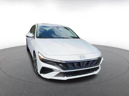 2025 Hyundai ELANTRA HEV Limited