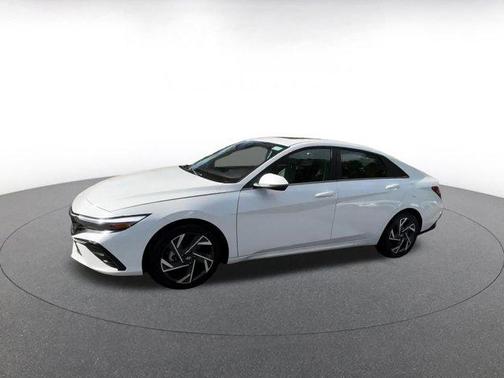 2025 Hyundai ELANTRA HEV Limited