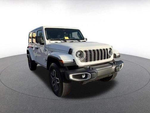 2025 Jeep Wrangler 4-Door Sahara 4x4