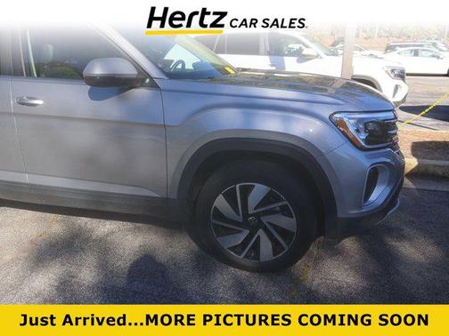 2025 Volkswagen Atlas 2.0T SE w/Technology 4MOTION