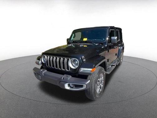 2025 Jeep Wrangler 4-Door Sahara 4x4