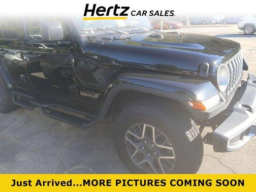 2025 Jeep Wrangler 4-Door Sahara 4x4