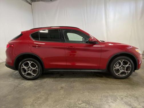 2022 Alfa Romeo Stelvio Sprint