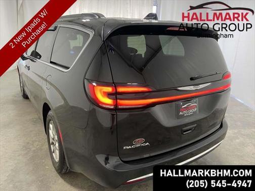 2022 Chrysler Pacifica Touring