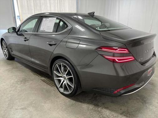 2023 Genesis G70 2.0T AWD
