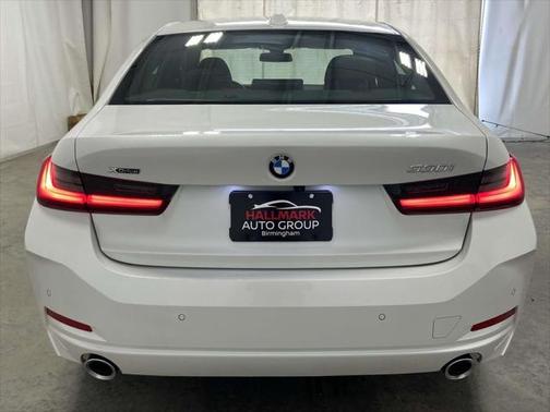 2024 BMW 330 i xDrive