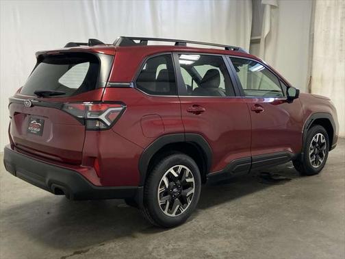 2025 Subaru Forester Base