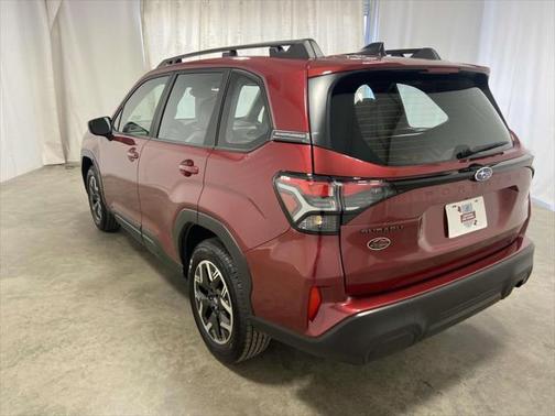 2025 Subaru Forester Base