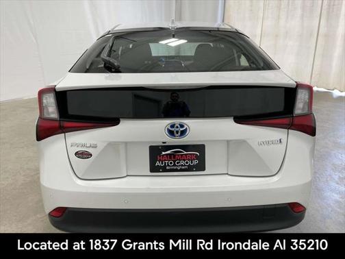 2022 Toyota Prius L