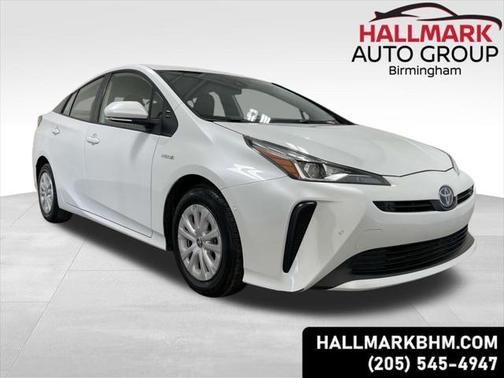 2022 Toyota Prius L