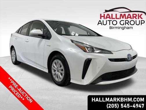 2022 Toyota Prius L