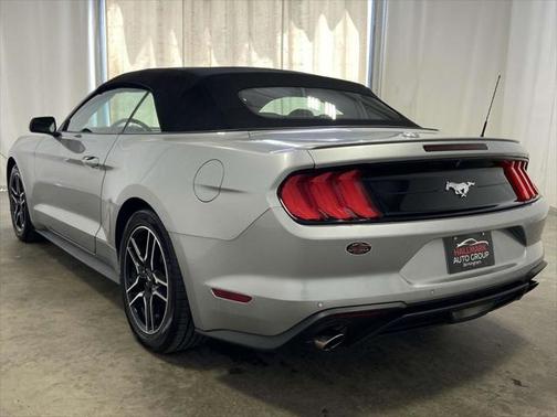 2022 Ford Mustang EcoBoost Premium
