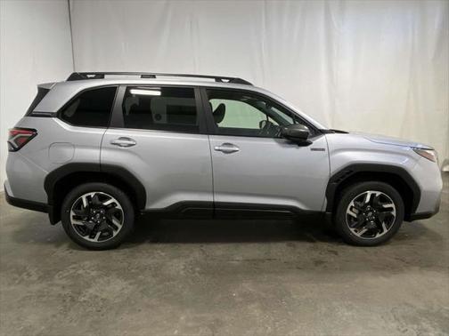 2025 Subaru Forester Hybrid Premium