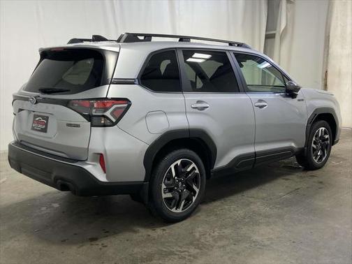 2025 Subaru Forester Hybrid Premium
