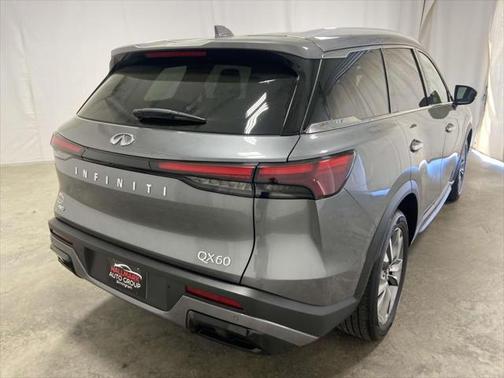 2024 INFINITI QX60 Luxe