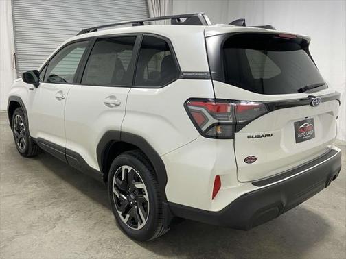 2025 Subaru Forester Hybrid Premium