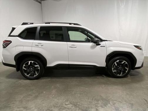2025 Subaru Forester Hybrid Premium