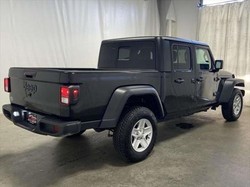 2023 Jeep Gladiator Sport S
