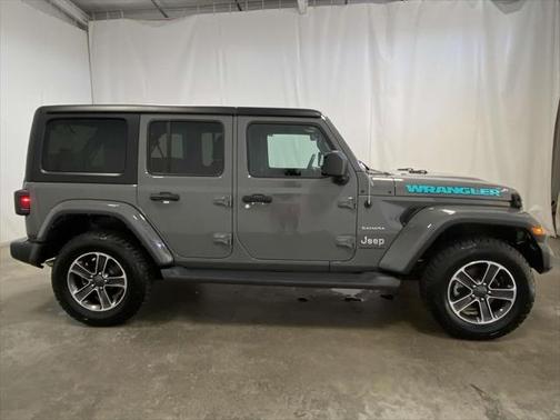 2023 Jeep Wrangler 4-Door Sahara 4x4