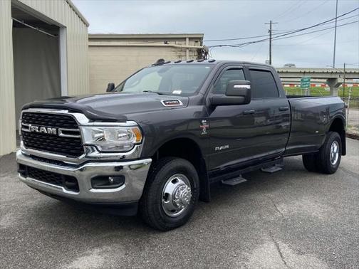 2024 RAM 3500 Big Horn Crew Cab 4x4 8' Box