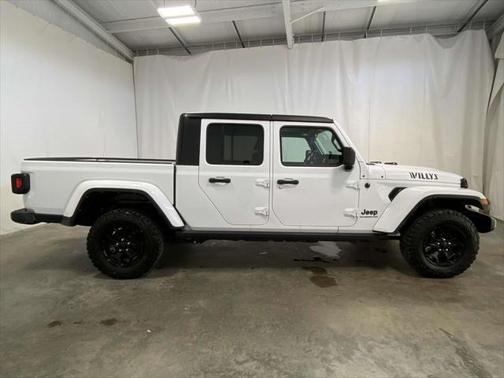 2021 Jeep Gladiator Willys 4x4