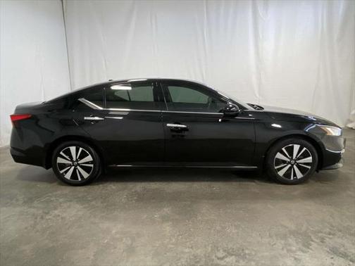 2021 Nissan Altima 2.5 SL