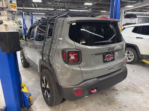 2021 Jeep Renegade Trailhawk