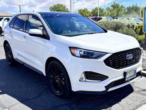 Star White Metallic Tri-Coat 2020 Ford Edge ST