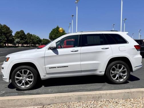 2021 Jeep Grand Cherokee Summit