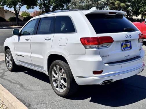 2021 Jeep Grand Cherokee Summit