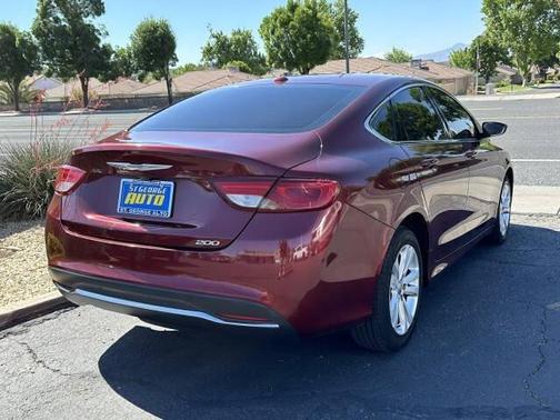 2015 Chrysler 200 Limited