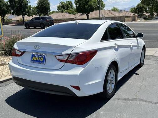 2014 Hyundai SONATA GLS