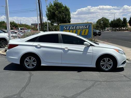 2014 Hyundai SONATA GLS